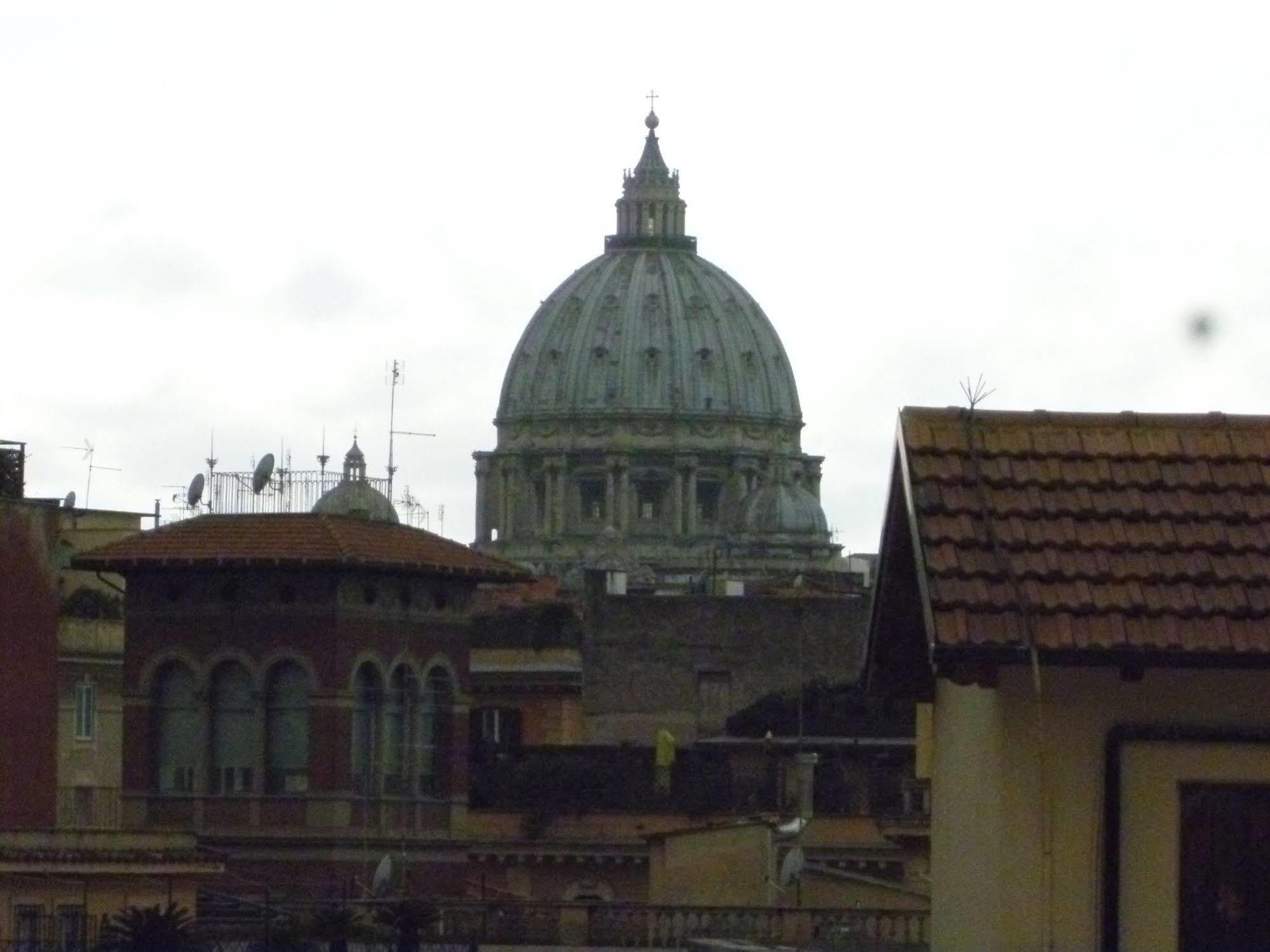 San Pietro Arte In Suite Ρώμη Εξωτερικό φωτογραφία
